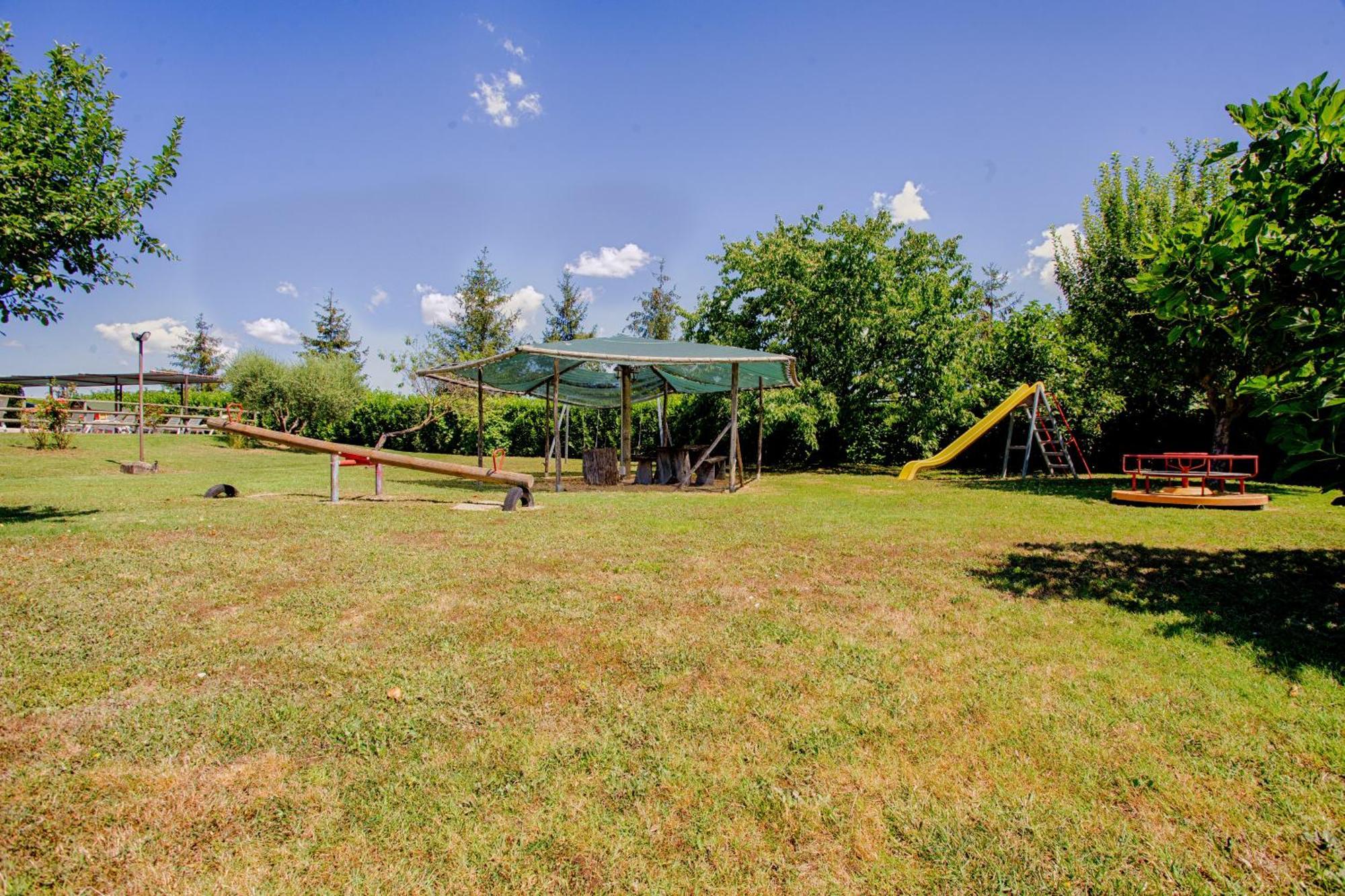 אסיסי Agriturismo La Mora מראה חיצוני תמונה